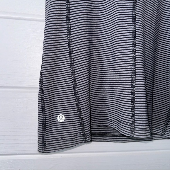 Lululemon Barre None Built In Bra Tank in Mini Pop Stripe Heathered Slate Black - Picture 11 of 12